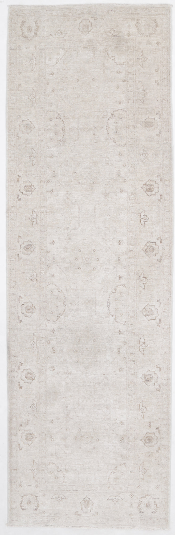 New Traditional Serenity Hand Knotted Wool Rug - 2'11'' x 9'4'' 2' 11" x 9' 4" (89 x 284) / Ivory / Wool