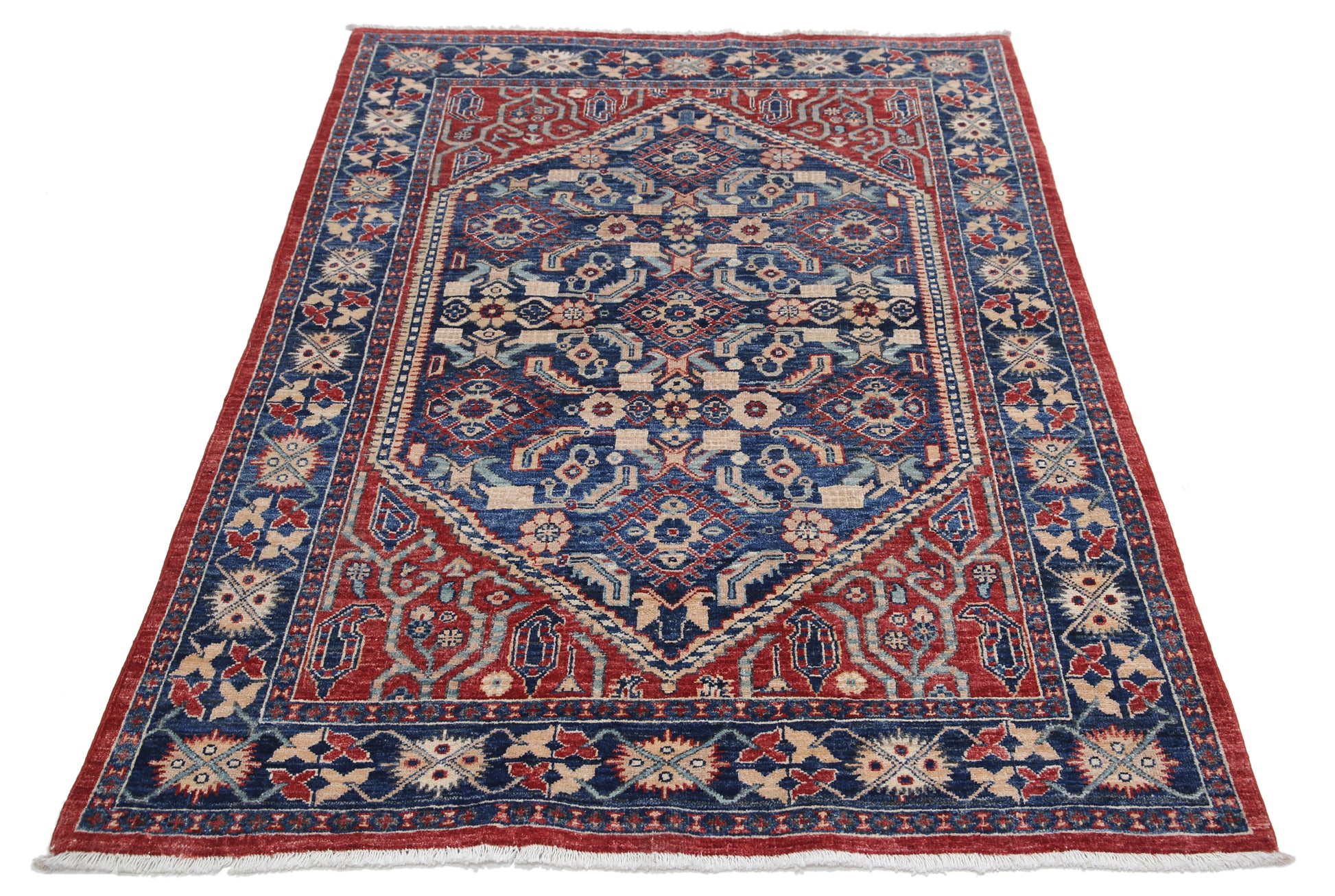 New Traditional Heriz Hand Knotted Wool Rug - 4'1'' x 5'7'' 4' 1" x 5' 7" (124 x 170) / Blue / Wool