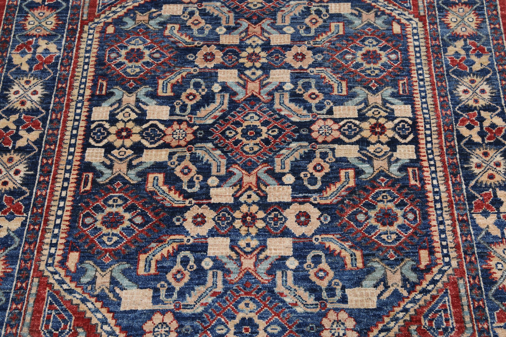 New Traditional Heriz Hand Knotted Wool Rug - 4'1'' x 5'7'' 4' 1" x 5' 7" (124 x 170) / Blue / Wool