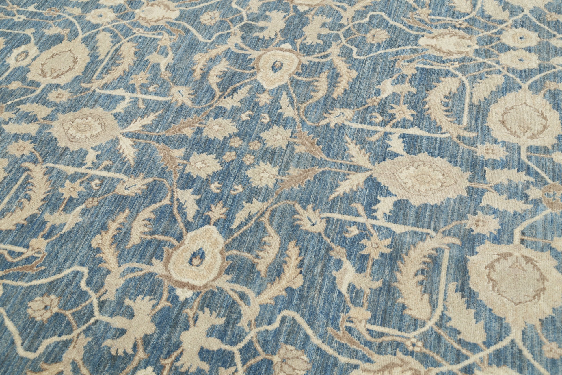 New Traditional Serenity Hand Knotted Wool Rug - 8'8'' x 12'4'' 8' 8" x 12' 4" (264 x 376) / Blue / Wool