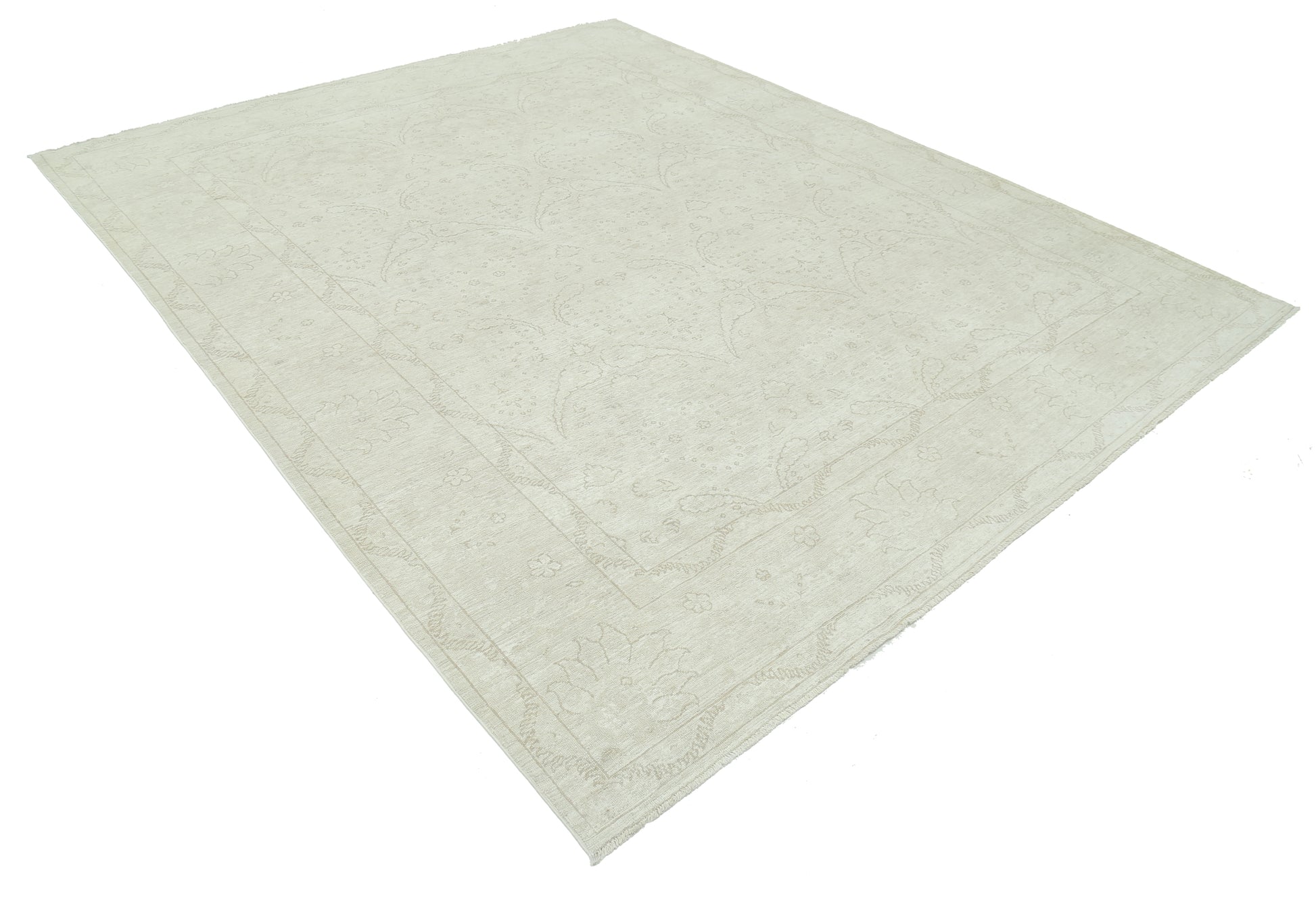 New Traditional Serenity Hand Knotted Wool Rug - 7'9'' x 9'9'' 7' 9" x 9' 9" (236 x 297) / Ivory / Wool