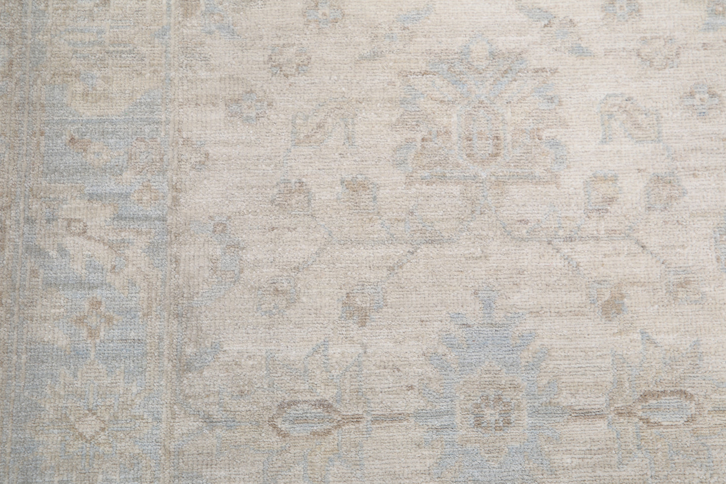 New Traditional Serenity Hand Knotted Wool Rug - 2'6'' x 12'1'' 2' 6" x 12' 1" (76 x 368) / Ivory / Wool