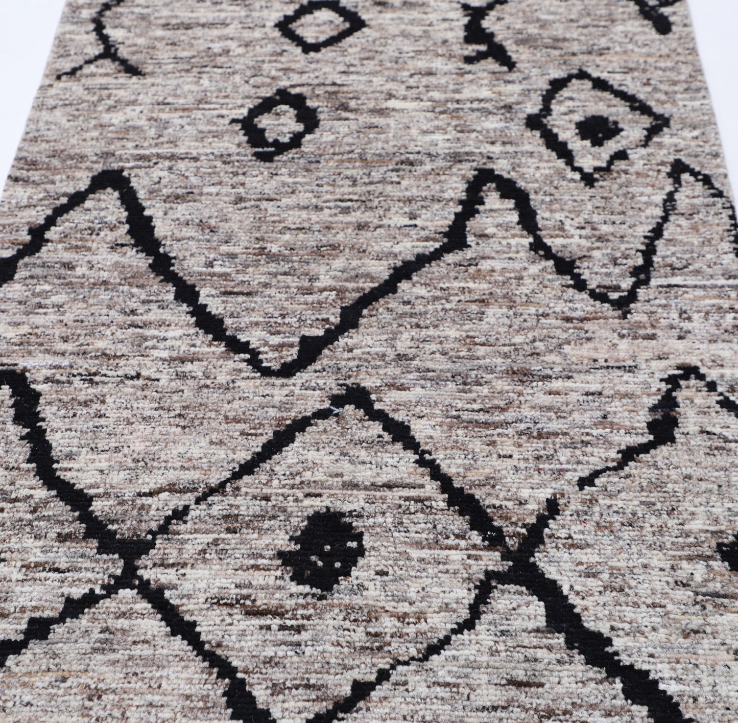 New Tribal Morocan Hand Knotted Wool Rug - 3'5" x 11'9" 3' 5" x 11' 9" (104 x 358) / Grey / Wool